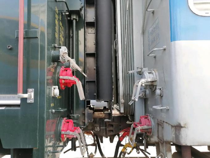 Rolling Stock Train Coupler 400A IP55 Inter Car Power Connector For Railway